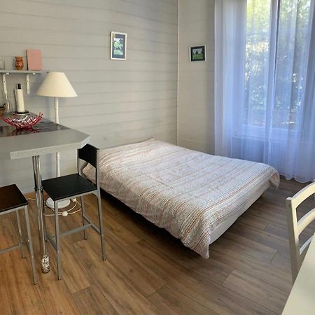 Le Coeur, Studio Central Refait A Neuf, Au Calme 브장송 외부 사진