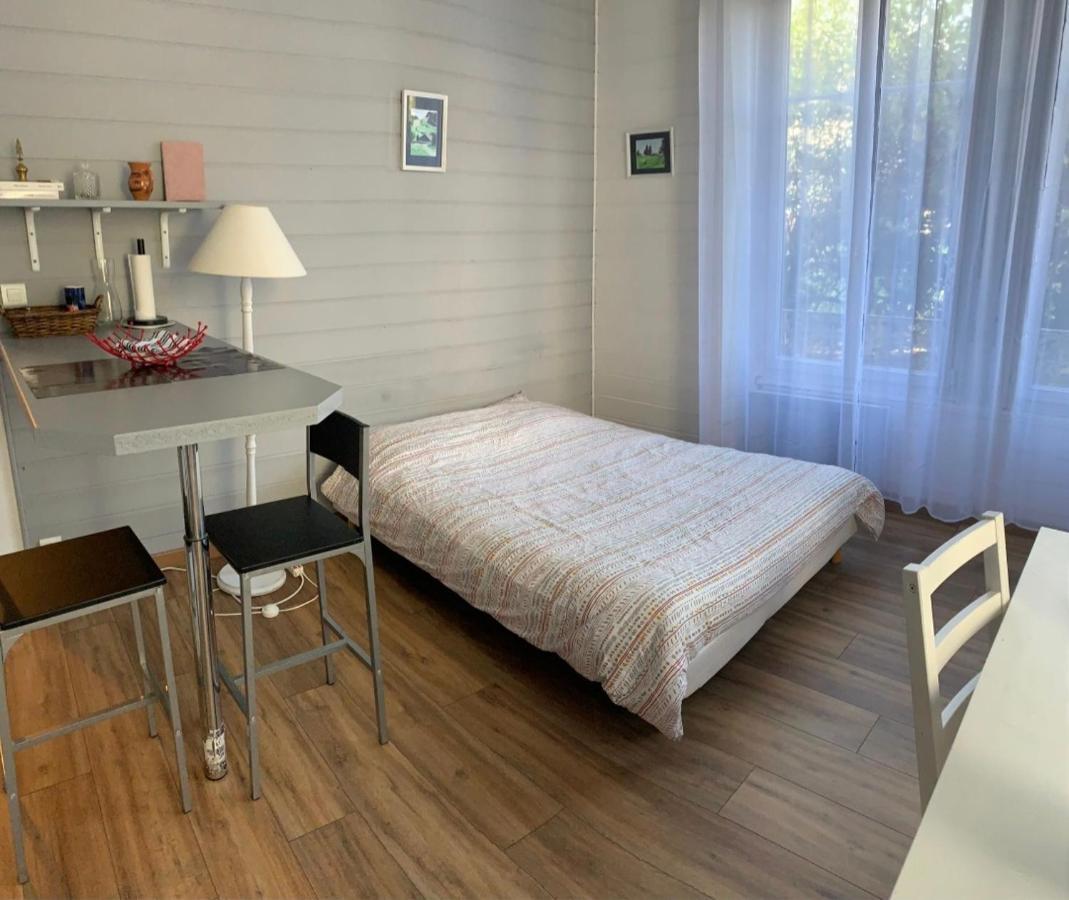 Le Coeur, Studio Central Refait A Neuf, Au Calme 브장송 외부 사진