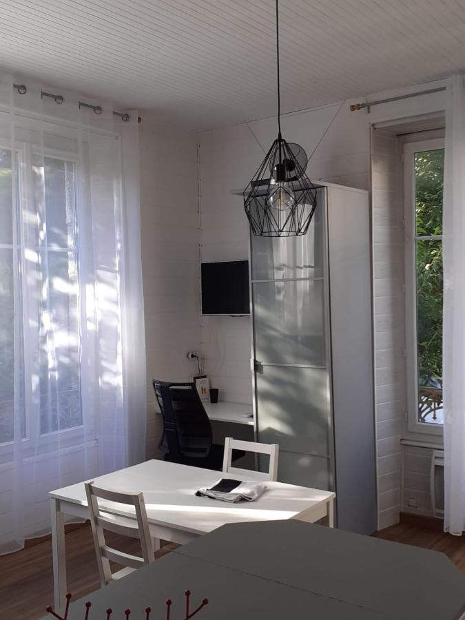 Le Coeur, Studio Central Refait A Neuf, Au Calme 브장송 외부 사진