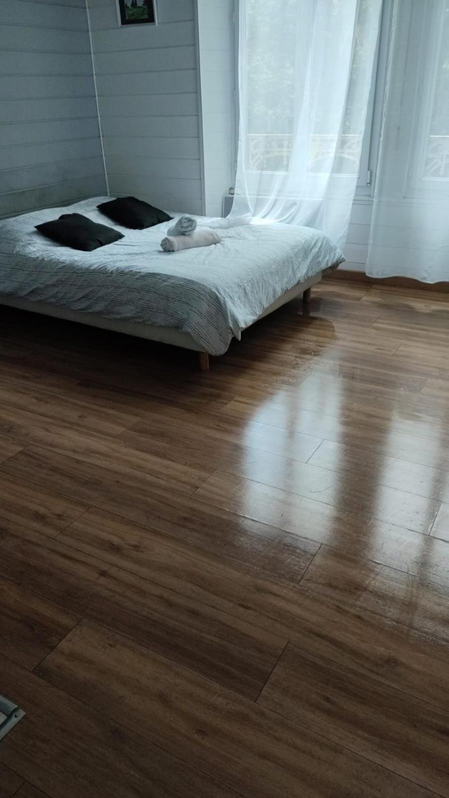 Le Coeur, Studio Central Refait A Neuf, Au Calme 브장송 외부 사진
